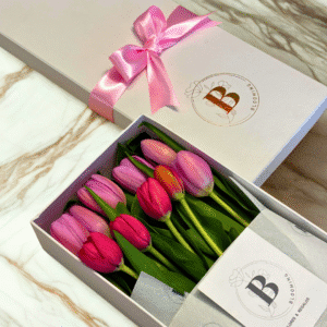 Caja de 10 Tulipanes